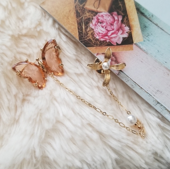 Long Tassel Pearl Pin Brooch - Picture 15 of 16